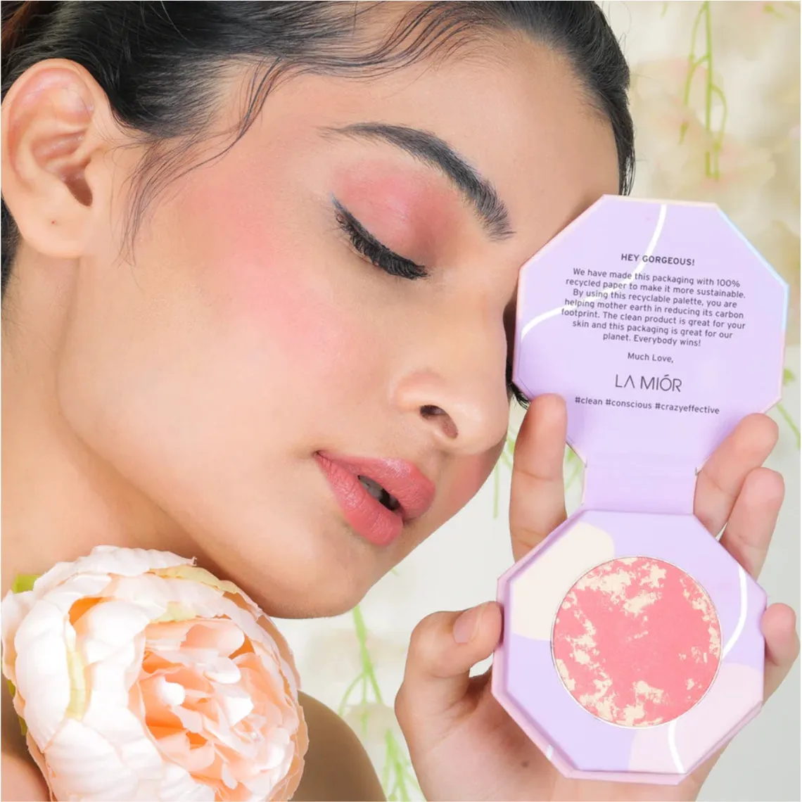 Celestial Dust Illuminating Blush