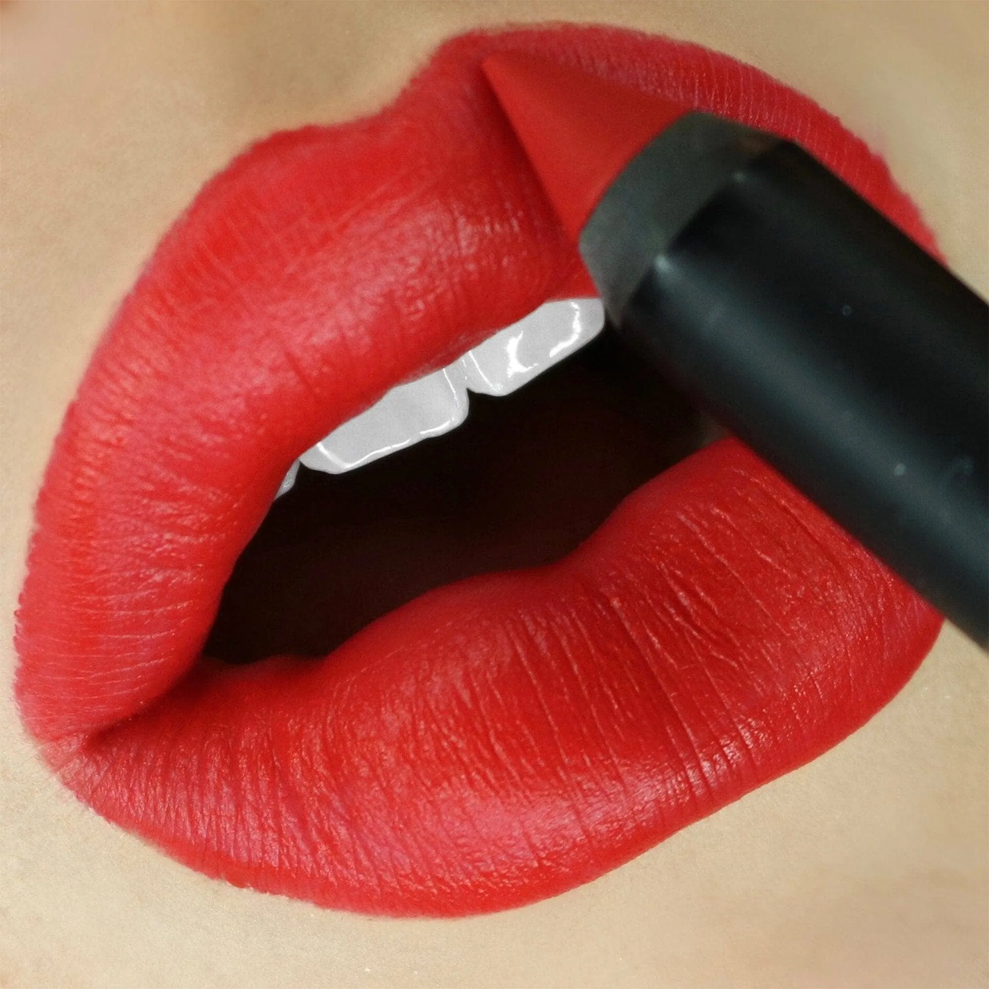 Intense Matte Lip   Cheek - Matte Lipstick Pencil