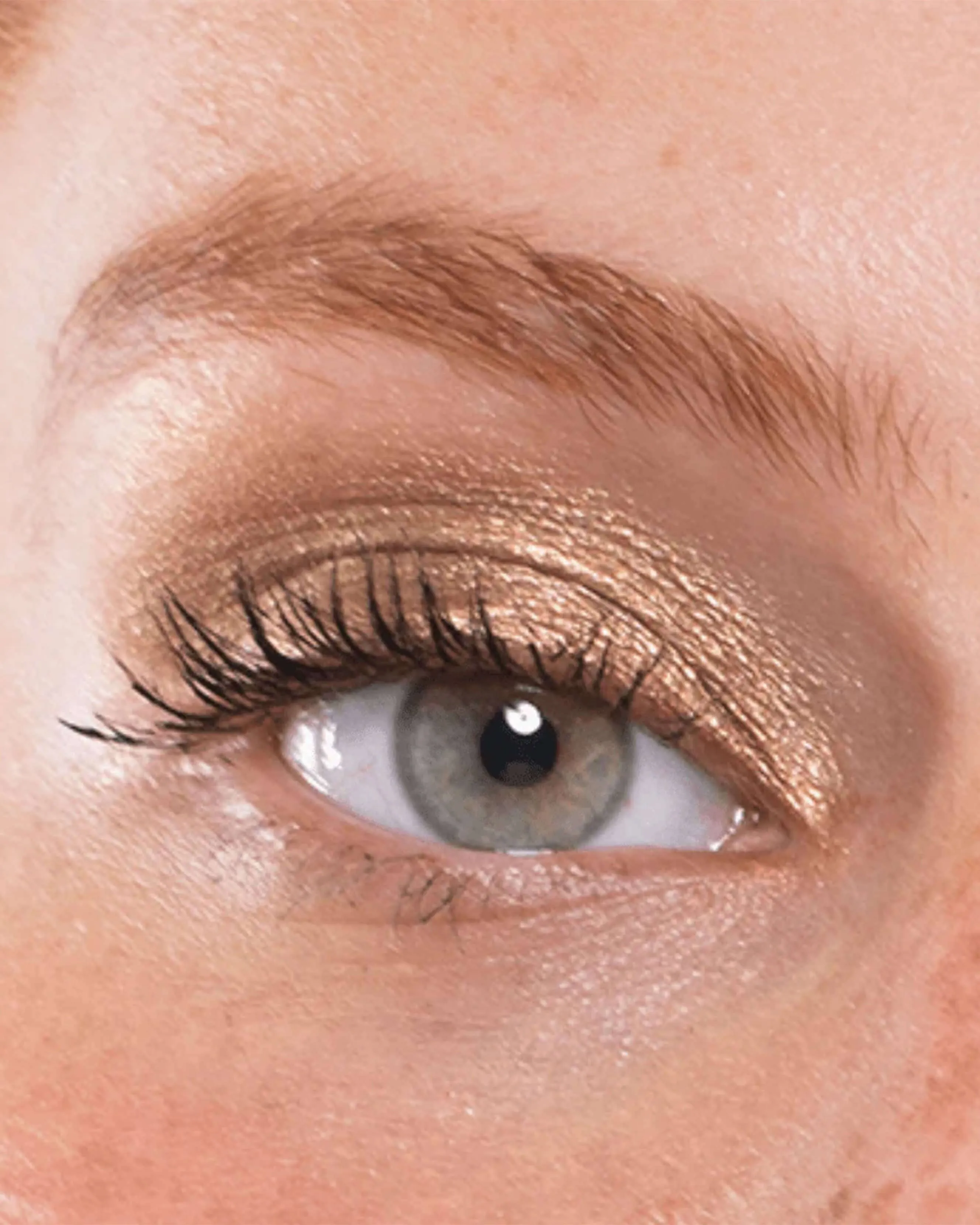 Mixed Media Liquid Eyeshadow