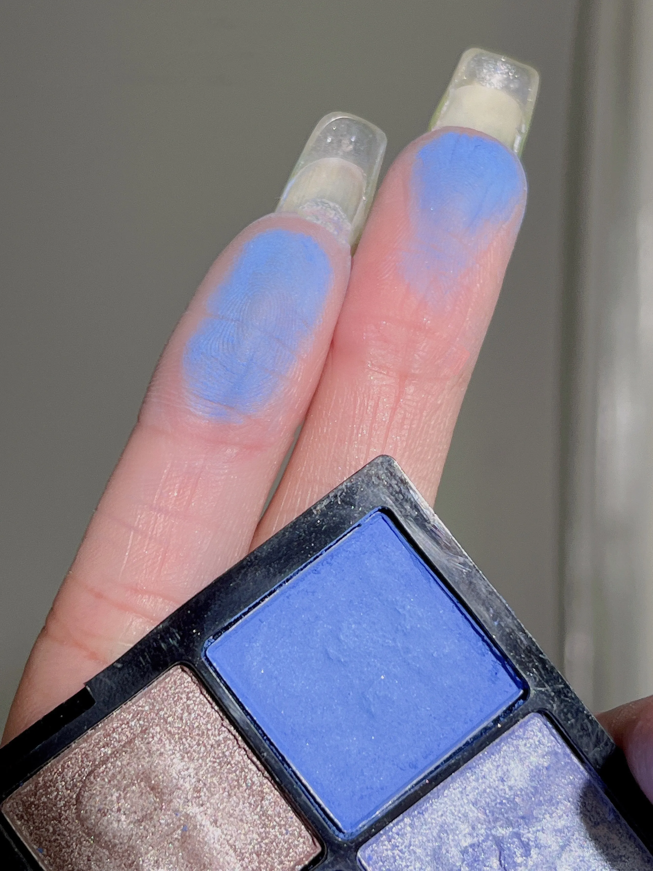 Multicolor Eyeshadow Palette  KF82963