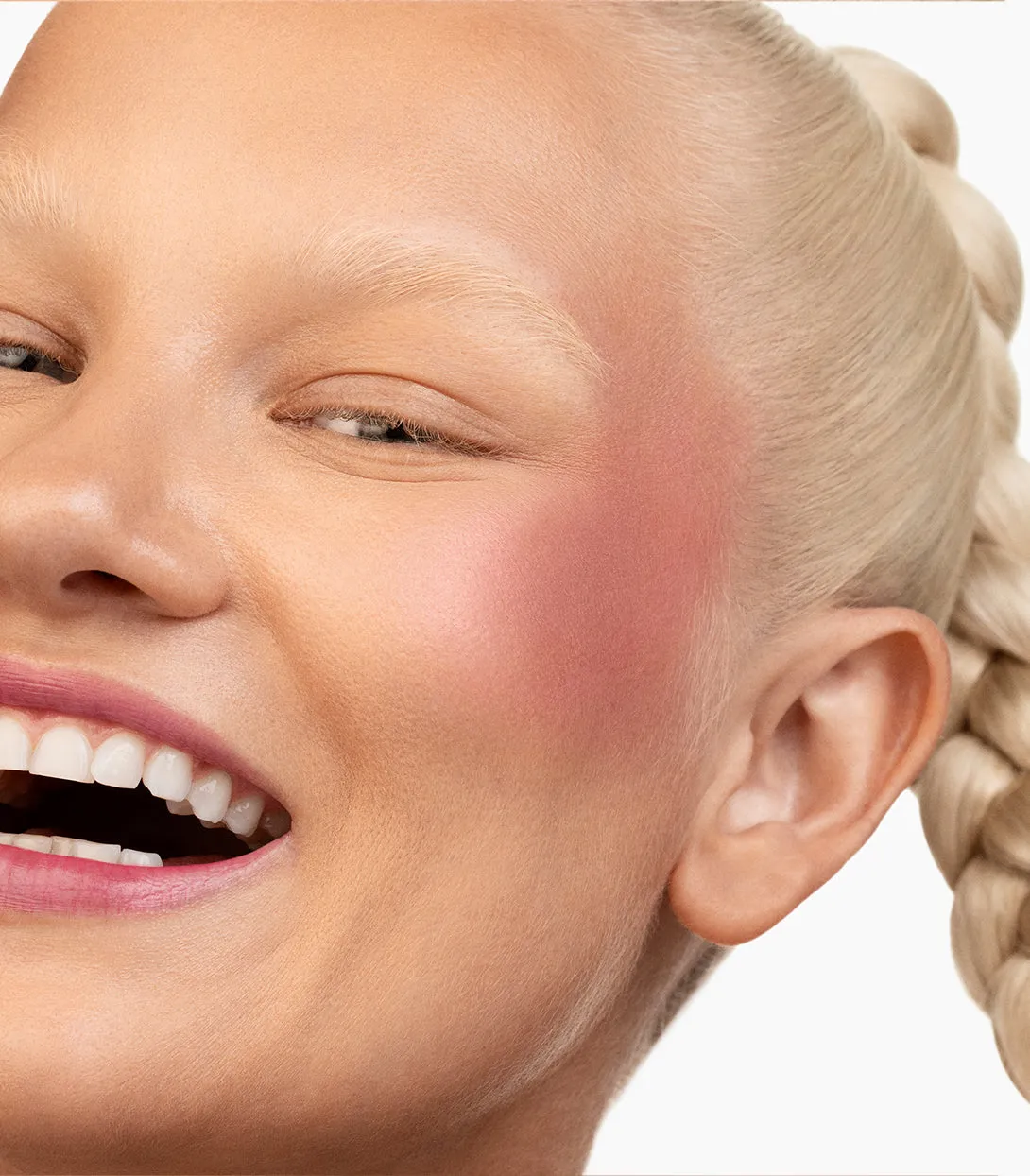 Skin Mimetic Microsuede Blush