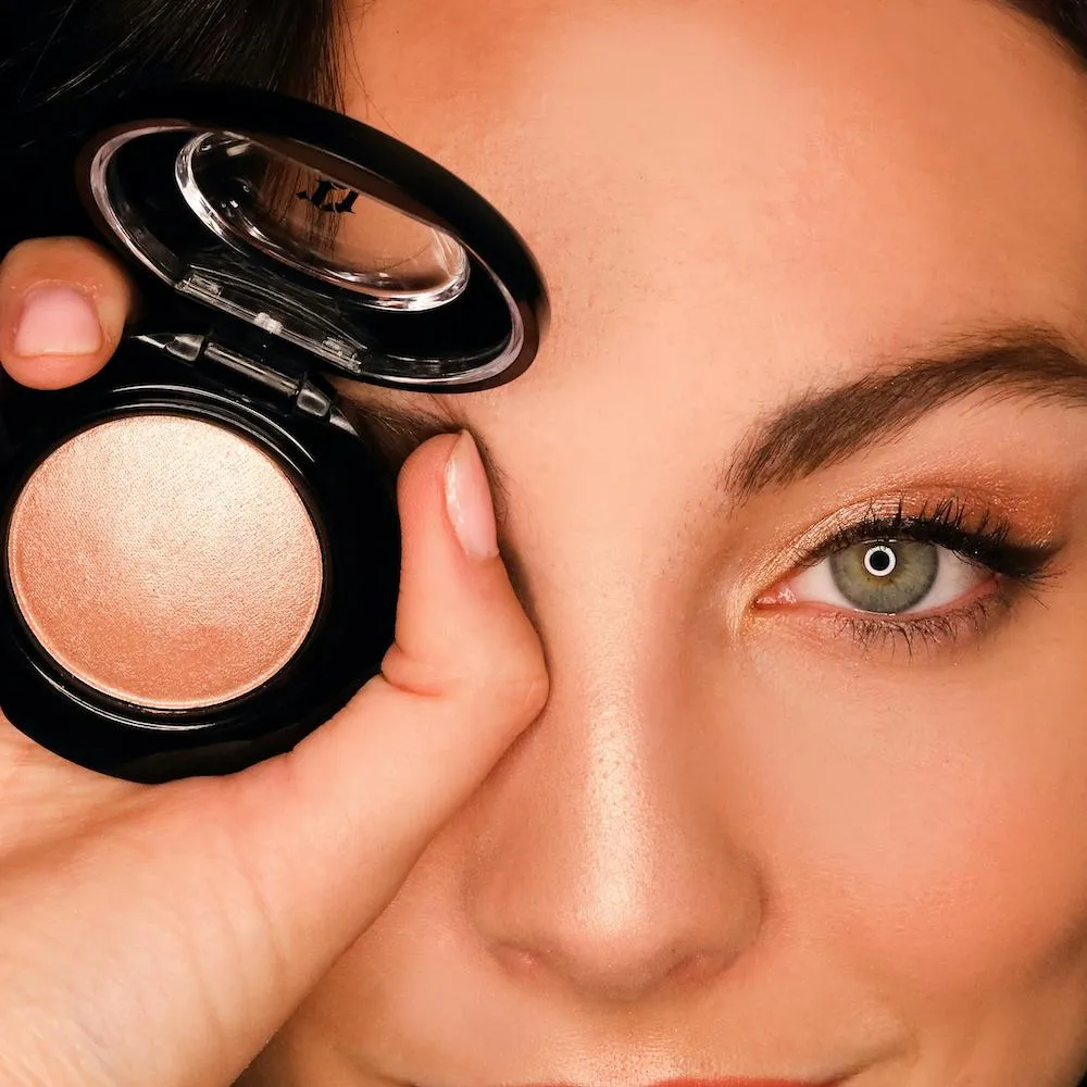 Starlight Metallic Eyeshadow