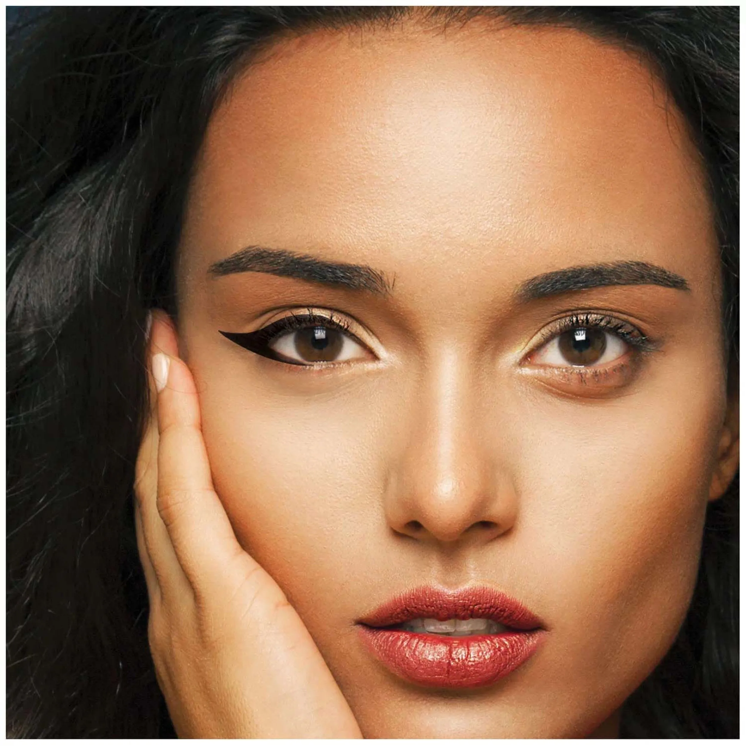 Telescopic Precision Liquid Eyeliner